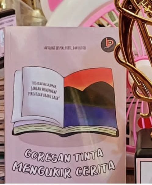 Cover Goresan Tinta Mengukir Cerita